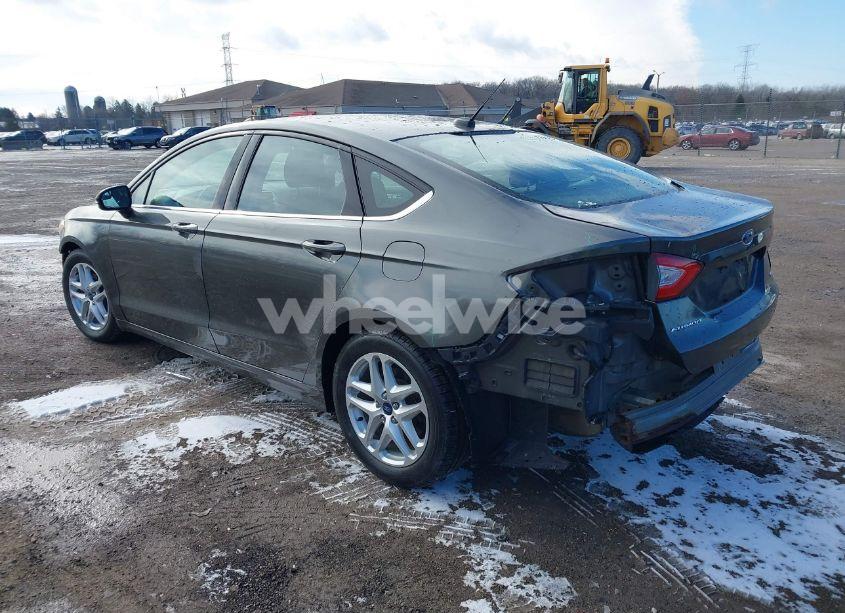 Photo 3 of 2015 Ford Fusion SE (VIN 1FA6P0H73F5117015)