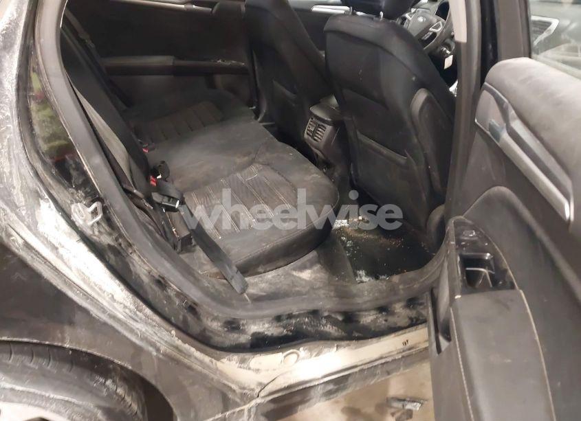 Photo 8 of 2016 Ford Fusion SE (VIN 1FA6P0H73G5103066)