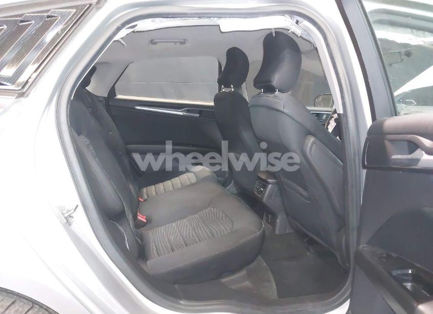 Photo 8 of 2016 Ford Fusion SE (VIN 1FA6P0H73G5114262)