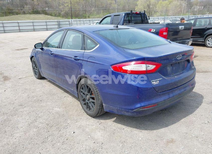Photo 3 of 2016 Ford Fusion SE (VIN 1FA6P0H73G5114763)