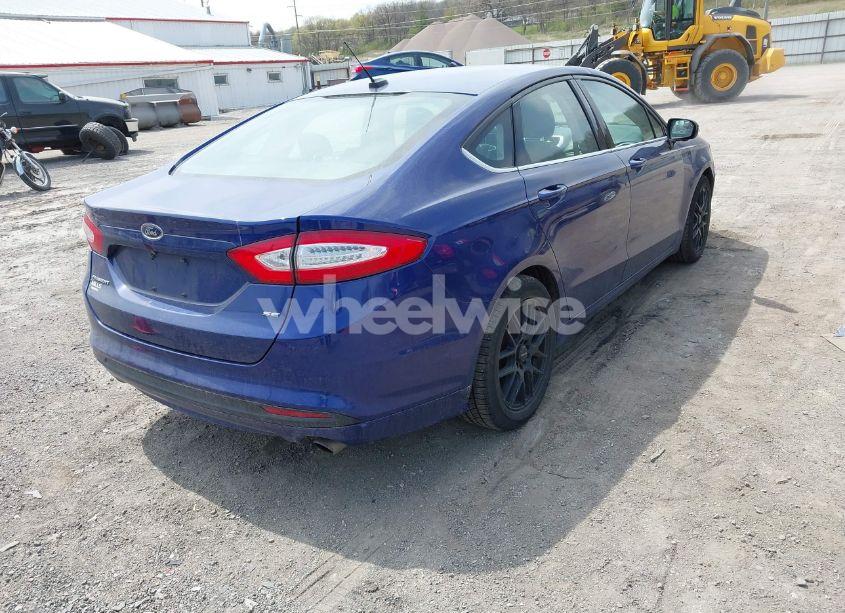 Photo 4 of 2016 Ford Fusion SE (VIN 1FA6P0H73G5114763)