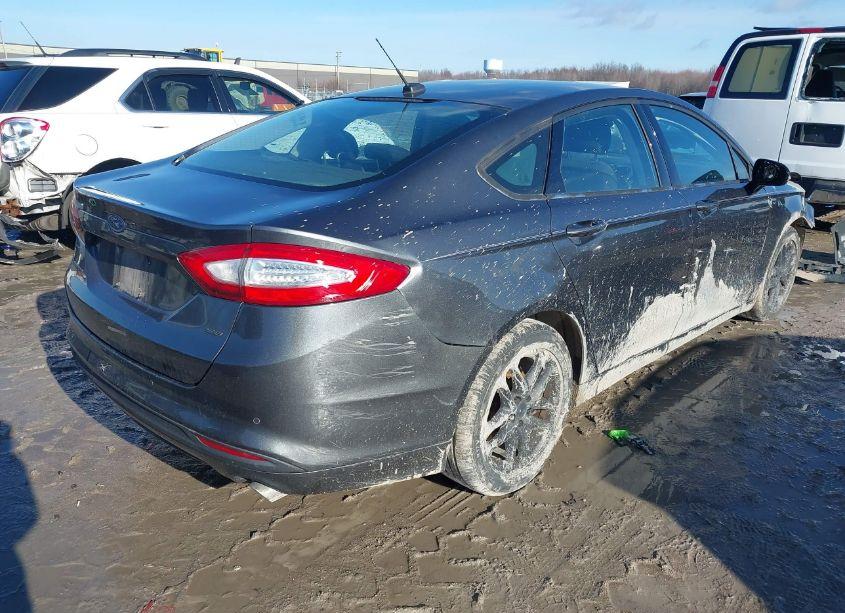 Photo 4 of 2016 Ford Fusion SE (VIN 1FA6P0H73G5116609)