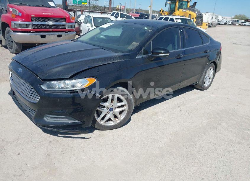 Photo 2 of 2016 Ford Fusion SE (VIN 1FA6P0H73G5127819)