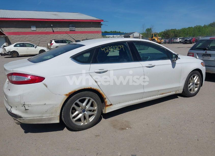Photo 14 of 2014 Ford Fusion SE (VIN 1FA6P0H74E5354773)