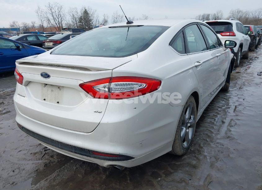 Photo 4 of 2014 Ford Fusion SE (VIN 1FA6P0H74E5363215)
