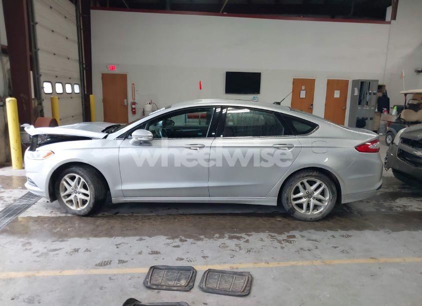 Photo 14 of 2014 Ford Fusion SE (VIN 1FA6P0H74E5370858)