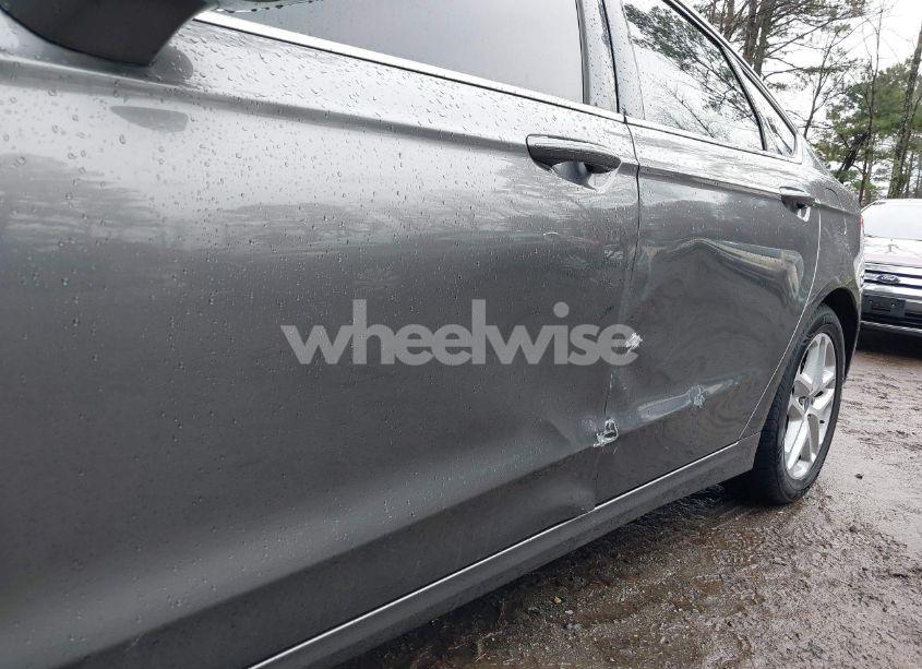 Photo 12 of 2014 Ford Fusion SE (VIN 1FA6P0H74E5373288)