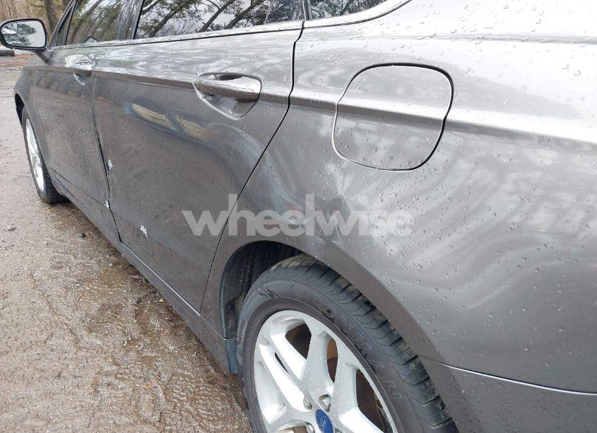 Photo 13 of 2014 Ford Fusion SE (VIN 1FA6P0H74E5373288)