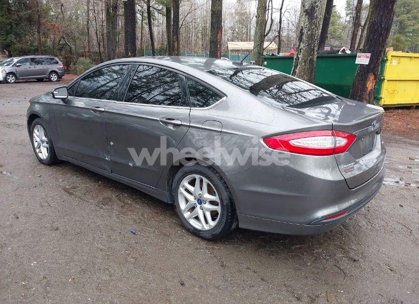 Photo 3 of 2014 Ford Fusion SE (VIN 1FA6P0H74E5373288)