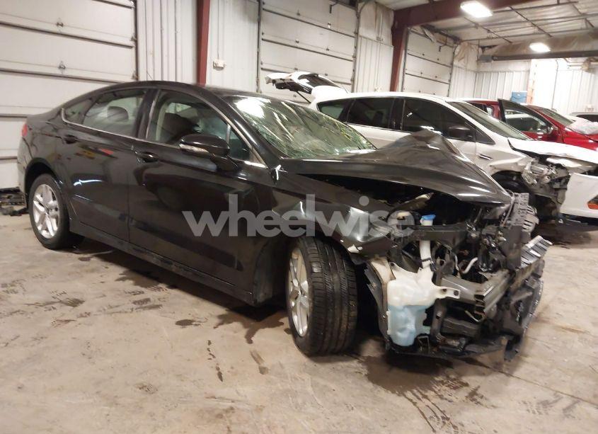 2015 Ford Fusion SE (VIN 1FA6P0H74F5100207) main photo