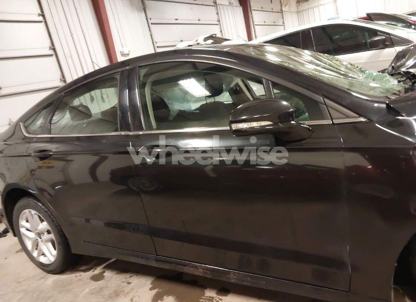 Photo 14 of 2015 Ford Fusion SE (VIN 1FA6P0H74F5100207)