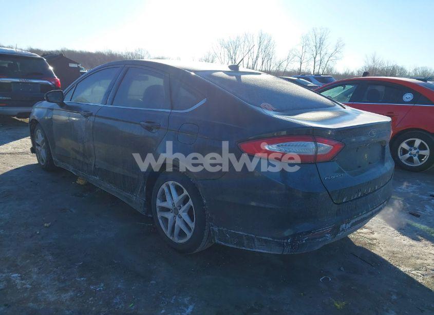Photo 3 of 2015 Ford Fusion SE (VIN 1FA6P0H74F5107237)