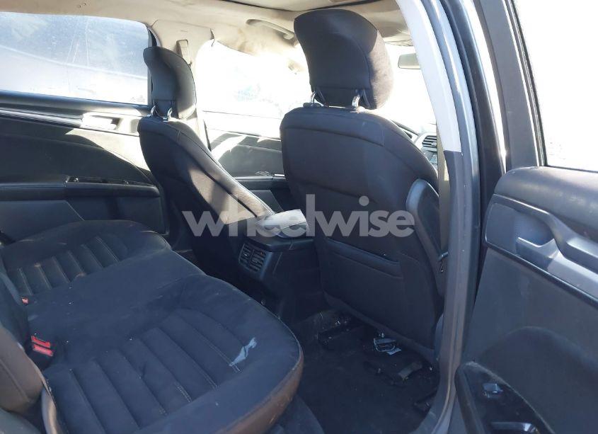 Photo 8 of 2015 Ford Fusion SE (VIN 1FA6P0H74F5107237)