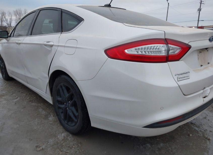 Photo 17 of 2015 Ford Fusion SE (VIN 1FA6P0H74F5126659)