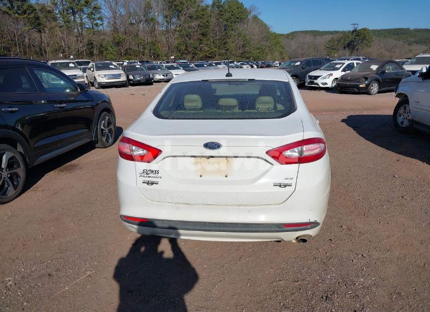 Photo 16 of 2016 Ford Fusion SE (VIN 1FA6P0H74G5109572)