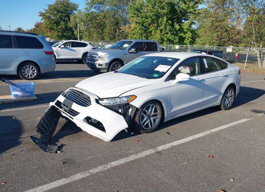 Photo 2 of 2016 Ford Fusion SE (VIN 1FA6P0H74G5119261)