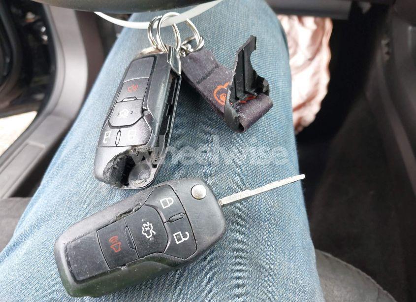 Photo 11 of 2016 Ford Fusion SE (VIN 1FA6P0H74G5121513)