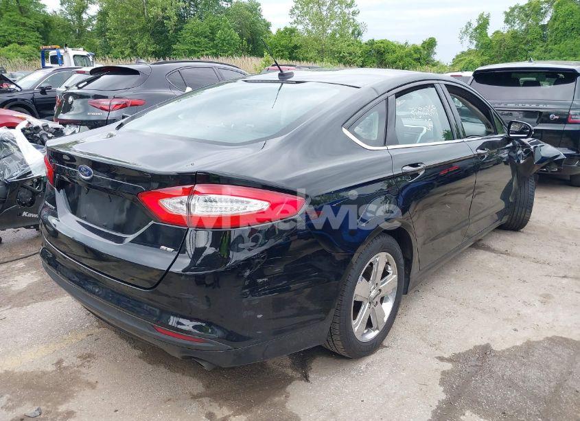Photo 4 of 2016 Ford Fusion SE (VIN 1FA6P0H74G5121513)