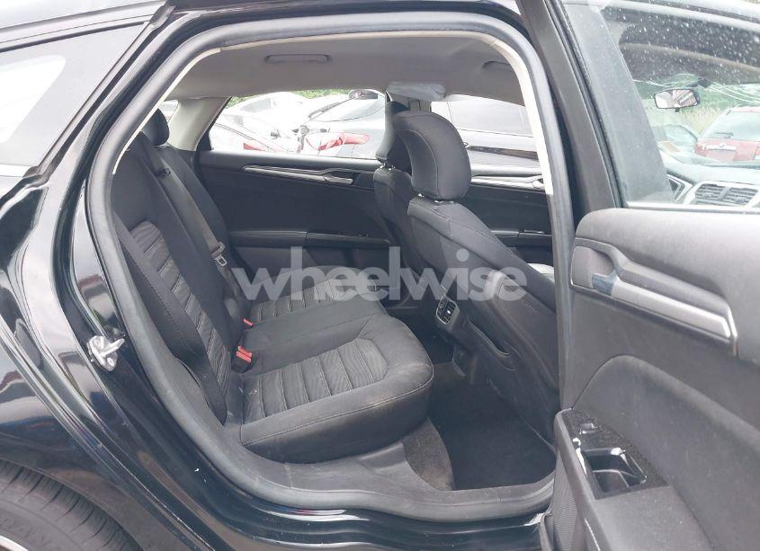 Photo 8 of 2016 Ford Fusion SE (VIN 1FA6P0H74G5121513)