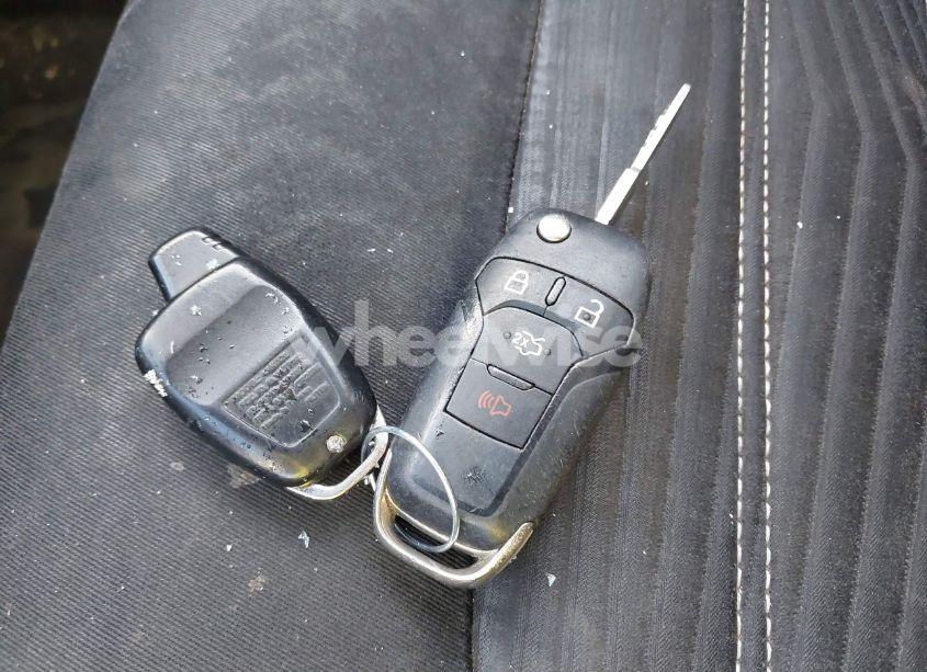 Photo 11 of 2016 Ford Fusion SE (VIN 1FA6P0H74G5125092)