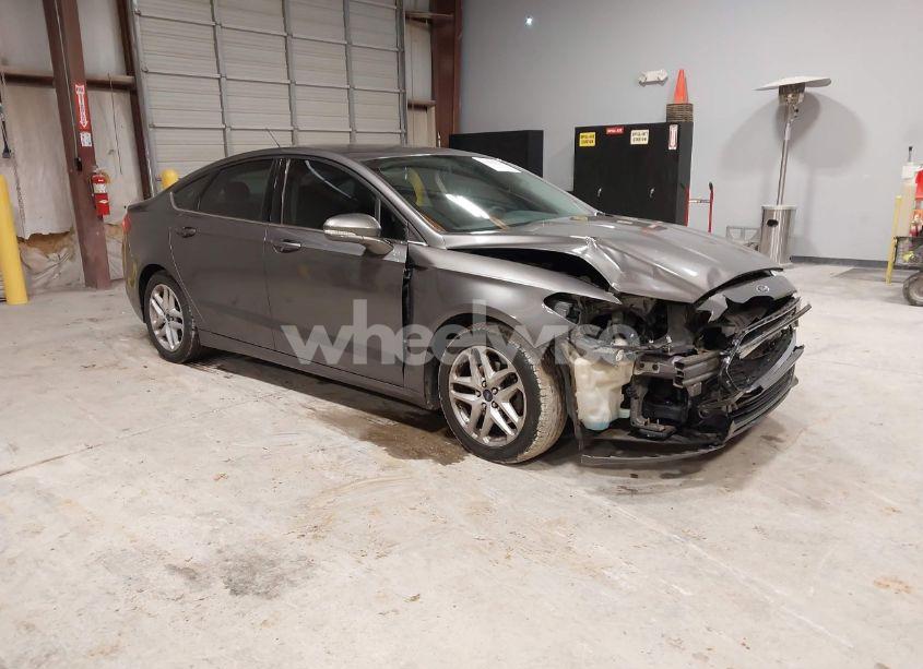 2014 Ford Fusion SE (VIN 1FA6P0H75E5375406) main photo