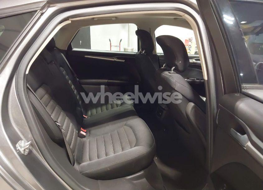 Photo 8 of 2014 Ford Fusion SE (VIN 1FA6P0H75E5375406)