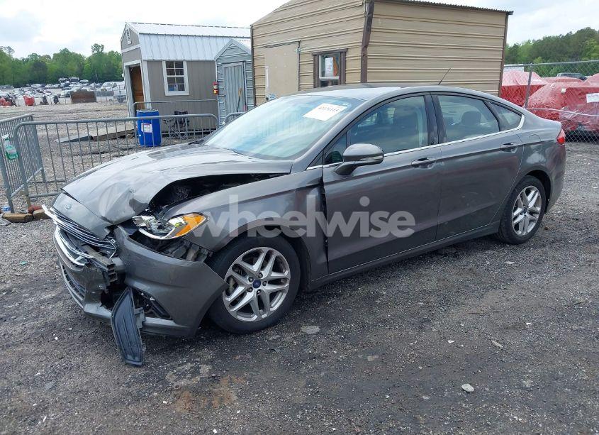 Photo 2 of 2014 Ford Fusion SE (VIN 1FA6P0H75E5376989)