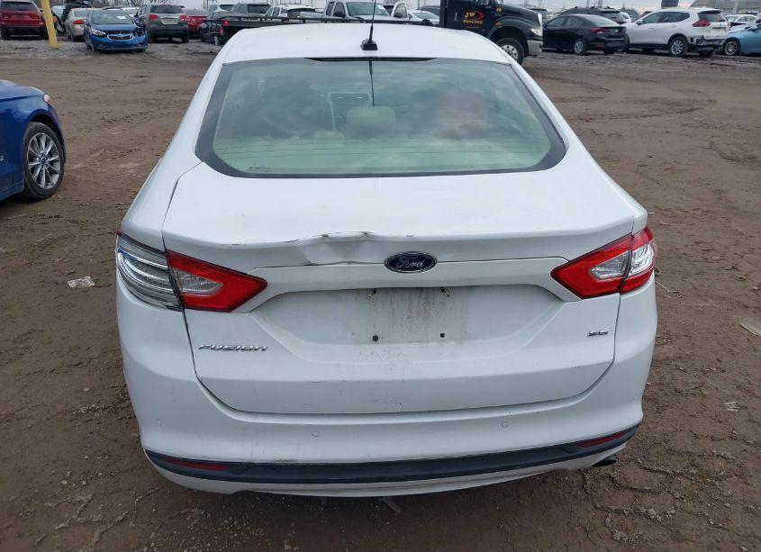 Photo 15 of 2014 Ford Fusion SE (VIN 1FA6P0H75E5382145)
