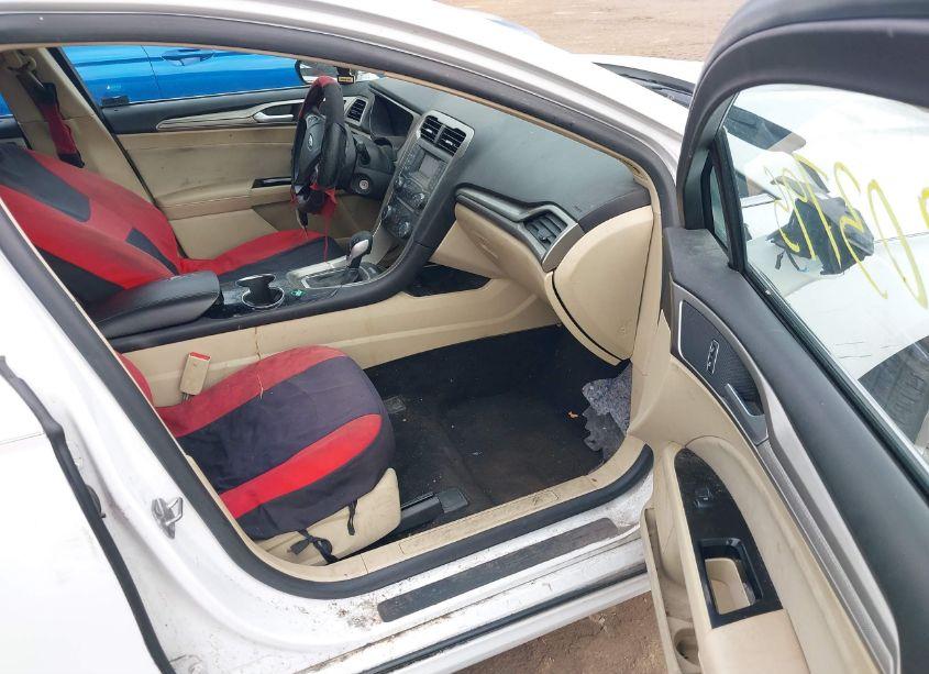 Photo 5 of 2014 Ford Fusion SE (VIN 1FA6P0H75E5382145)