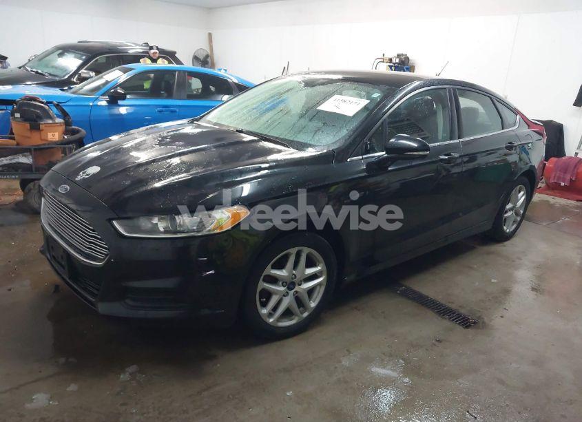 Photo 2 of 2014 Ford Fusion SE (VIN 1FA6P0H75E5406458)