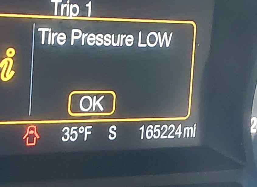 Photo 16 of 2015 Ford Fusion SE (VIN 1FA6P0H75F5112334)