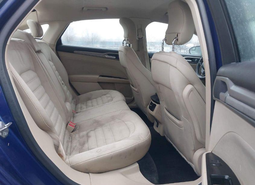 Photo 8 of 2015 Ford Fusion SE (VIN 1FA6P0H75F5112334)