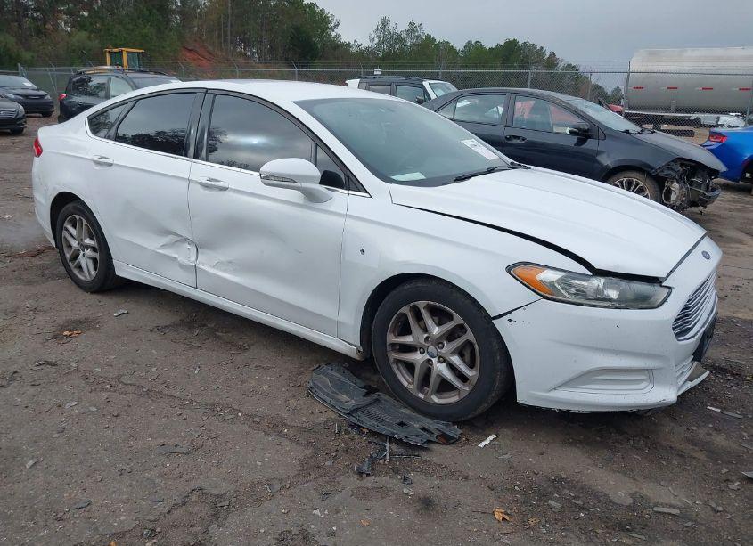 2015 Ford Fusion SE (VIN 1FA6P0H75F5117470) main photo