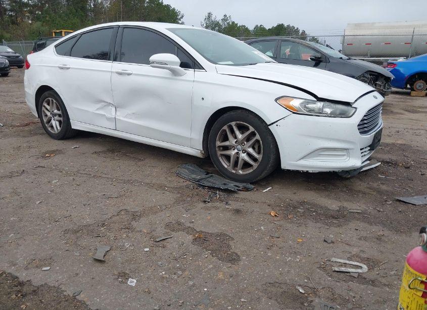 Photo 6 of 2015 Ford Fusion SE (VIN 1FA6P0H75F5117470)