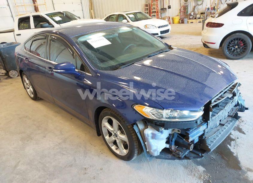 2015 Ford Fusion SE (VIN 1FA6P0H75F5117713) main photo