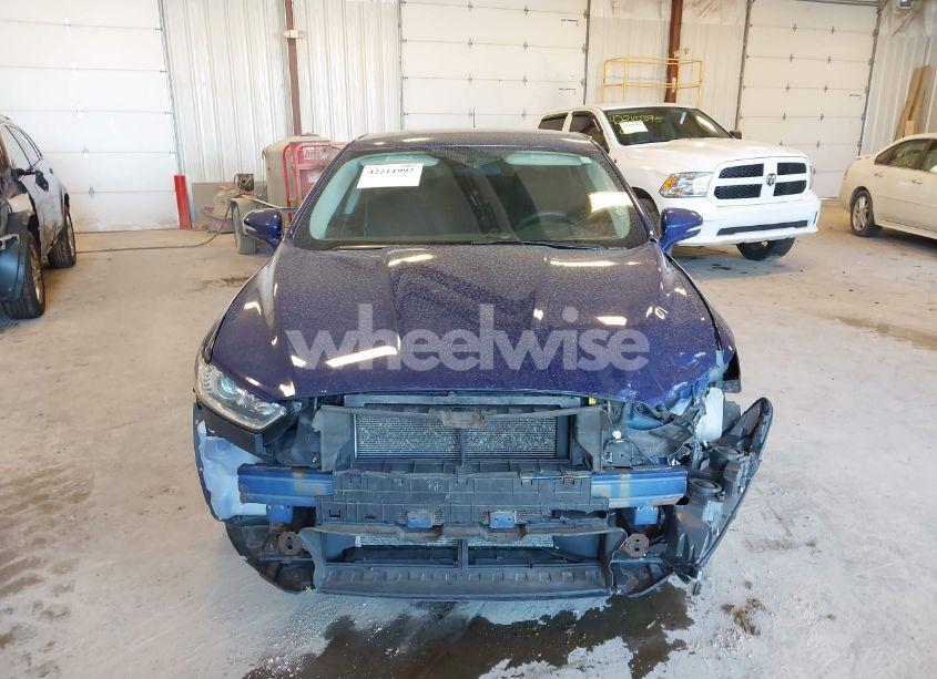 Photo 6 of 2015 Ford Fusion SE (VIN 1FA6P0H75F5117713)