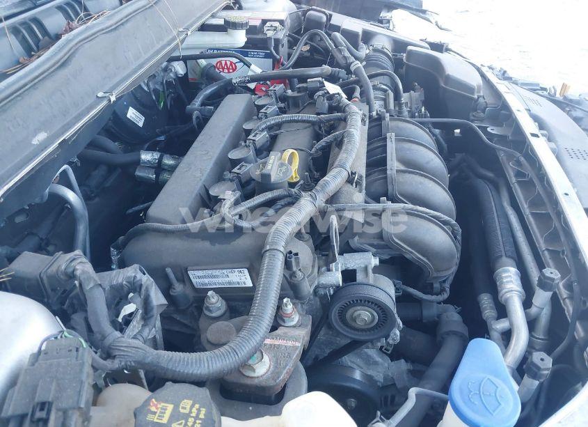 Photo 10 of 2015 Ford Fusion SE (VIN 1FA6P0H75F5118974)