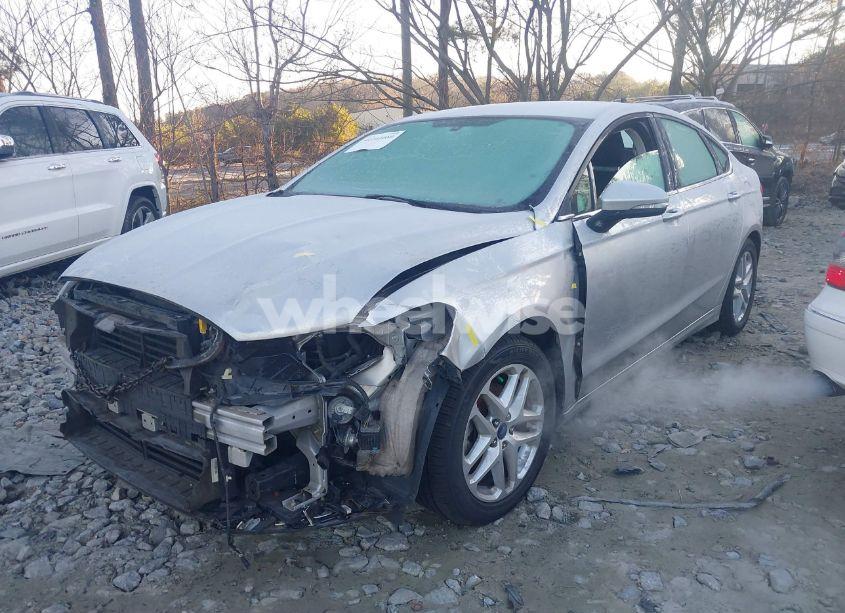Photo 2 of 2015 Ford Fusion SE (VIN 1FA6P0H75F5118974)