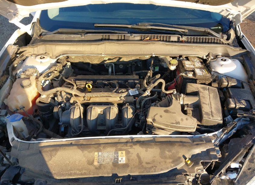 Photo 10 of 2015 Ford Fusion SE (VIN 1FA6P0H75F5120949)