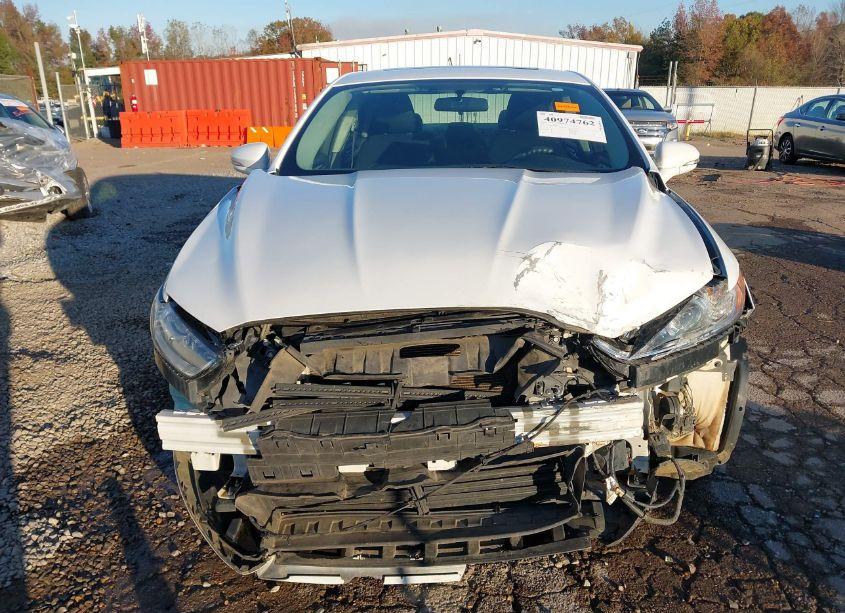 Photo 13 of 2015 Ford Fusion SE (VIN 1FA6P0H75F5120949)