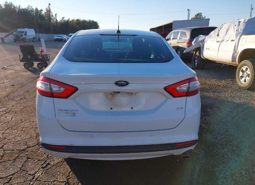 Photo 17 of 2015 Ford Fusion SE (VIN 1FA6P0H75F5120949)