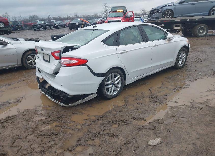 Photo 4 of 2015 Ford Fusion SE (VIN 1FA6P0H75F5129408)