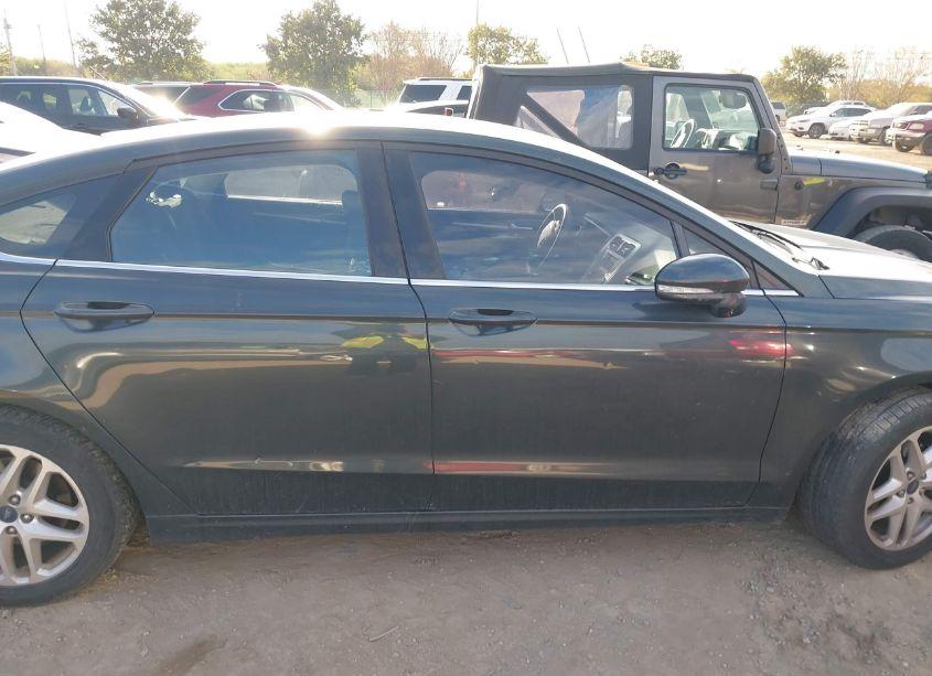 Photo 13 of 2015 Ford Fusion SE (VIN 1FA6P0H75F5129912)