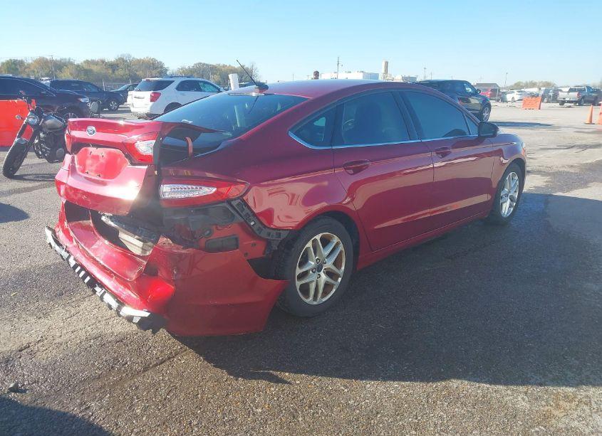 Photo 4 of 2015 Ford Fusion SE (VIN 1FA6P0H75F5129926)