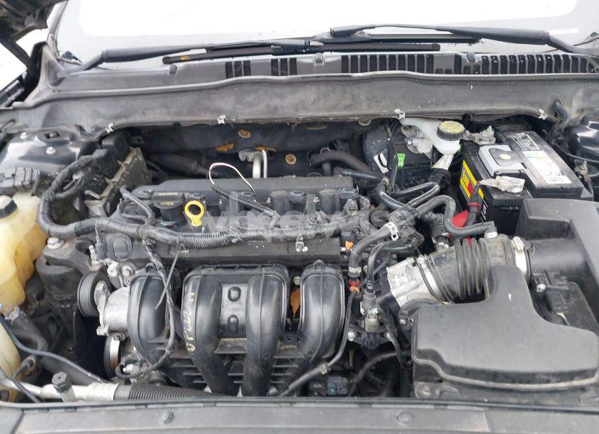 Photo 10 of 2015 Ford Fusion SE (VIN 1FA6P0H75FS116481)