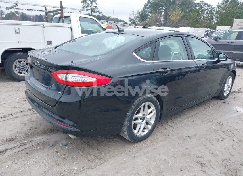 Photo 4 of 2015 Ford Fusion SE (VIN 1FA6P0H75FS116481)