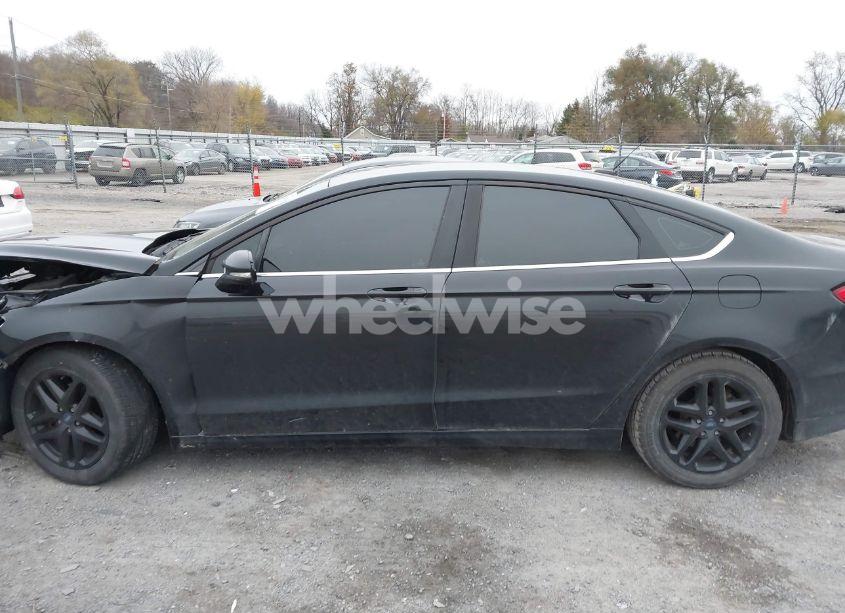 Photo 14 of 2016 Ford Fusion SE (VIN 1FA6P0H75G5122041)