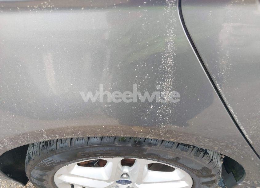 Photo 6 of 2014 Ford Fusion SE (VIN 1FA6P0H76E5357593)