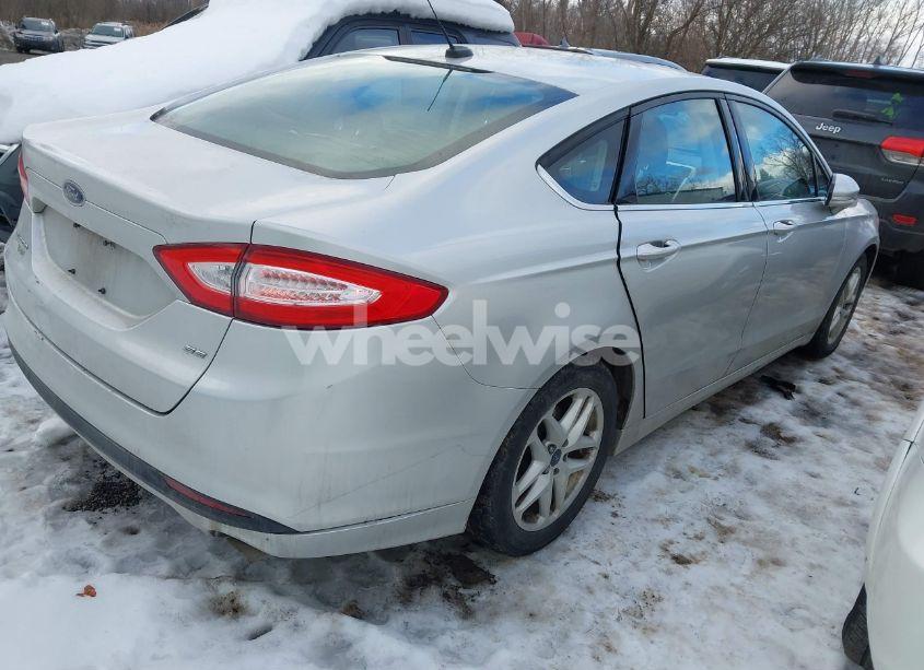 Photo 4 of 2014 Ford Fusion SE (VIN 1FA6P0H76E5382929)
