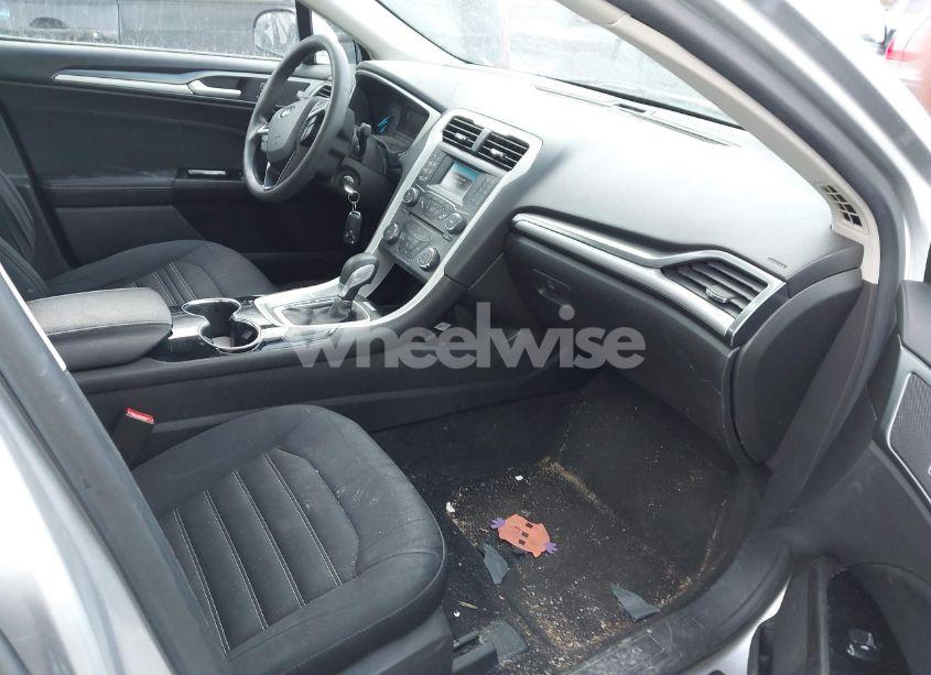 Photo 5 of 2014 Ford Fusion SE (VIN 1FA6P0H76E5382929)